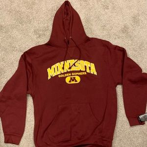 Minnesota gophers sweatshirt